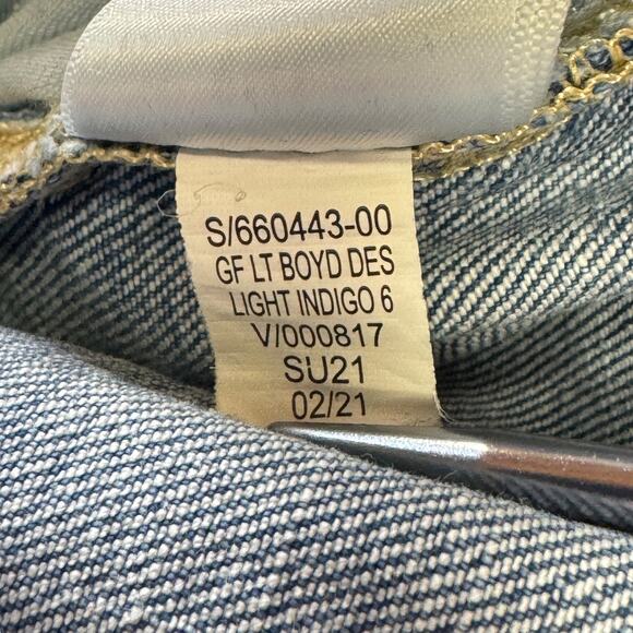 Gap Women's Jeans Girlfriend SZ 12 / 31 Mid Rise Raw Hem Blue Distressed Blue - Picture 12 of 13